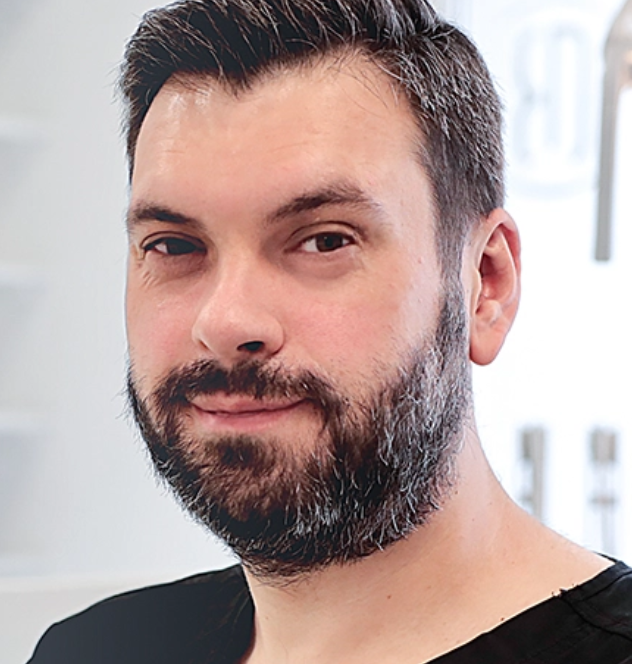 lek.dent. Radosław Dura